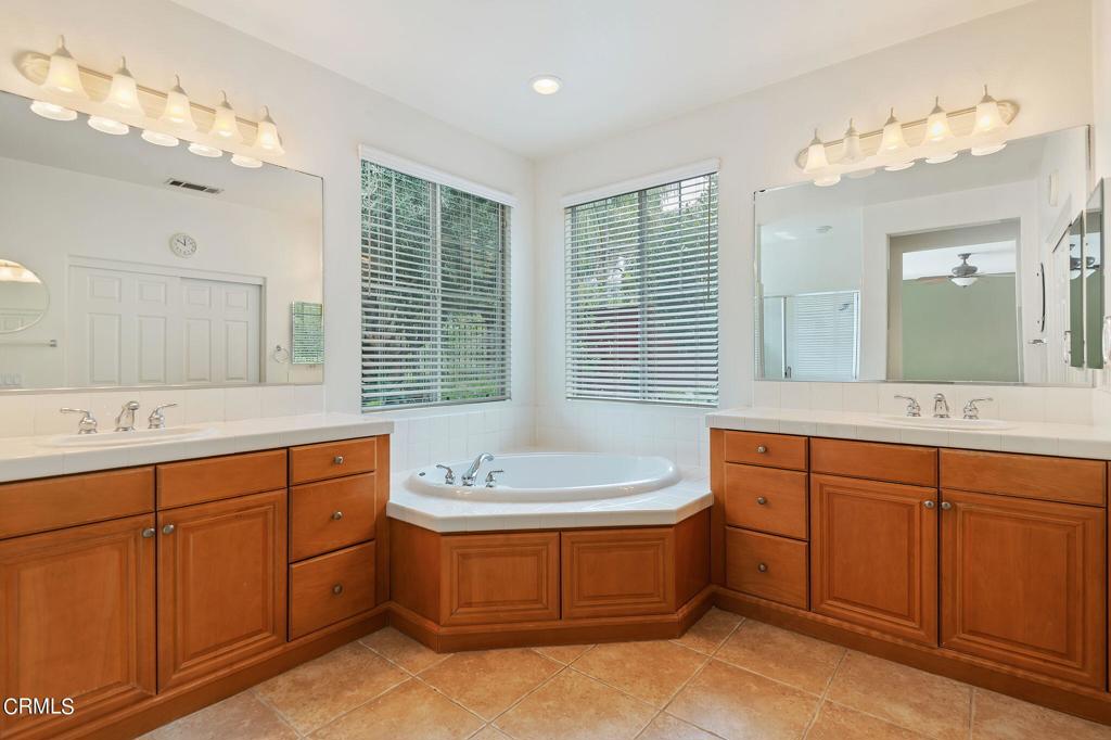 1450 Clearview Circle