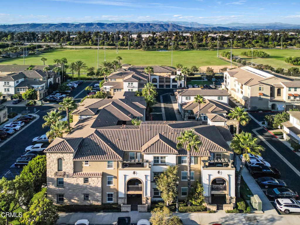 242 Riverdale Court 826