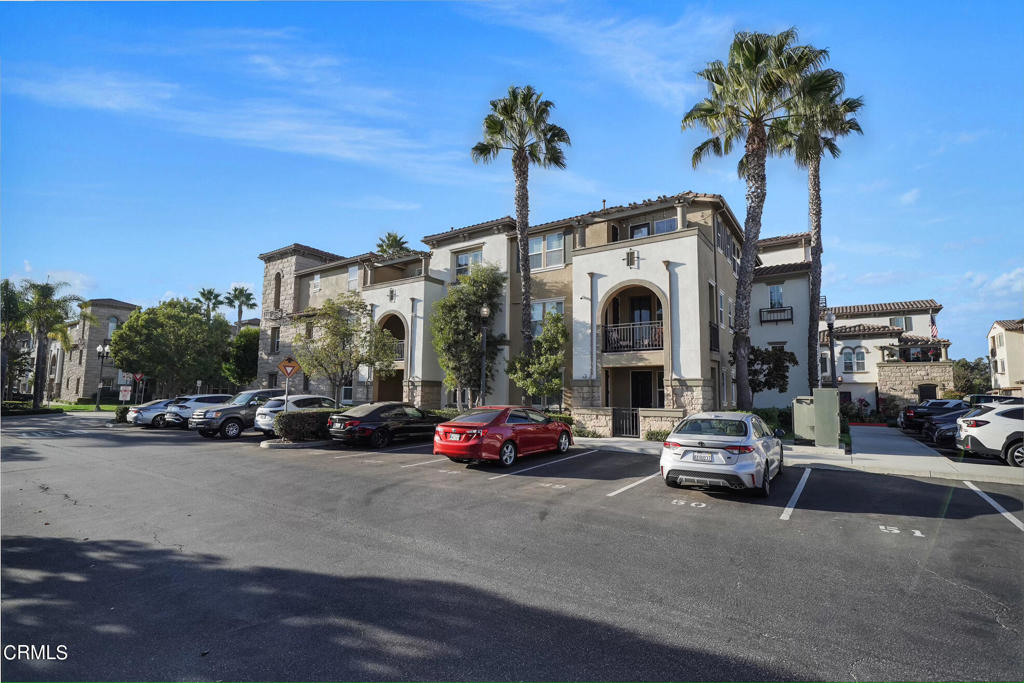 242 Riverdale Court 826