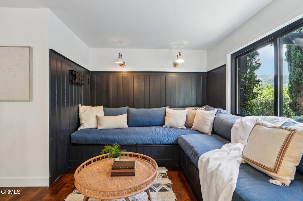 4123 Patrick Henry Place