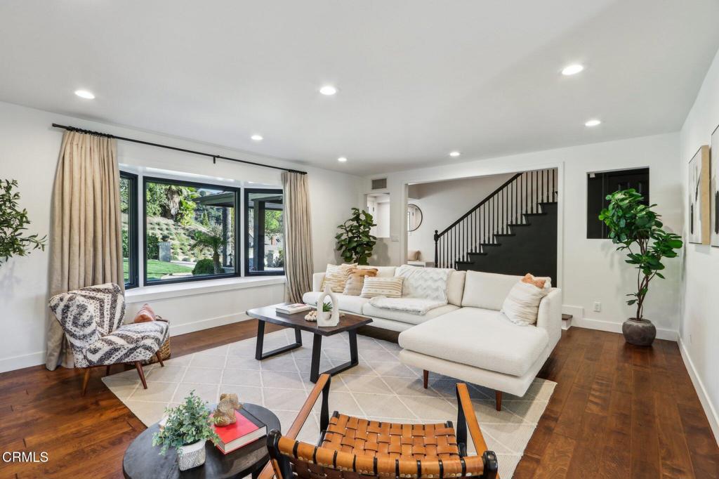 4123 Patrick Henry Place