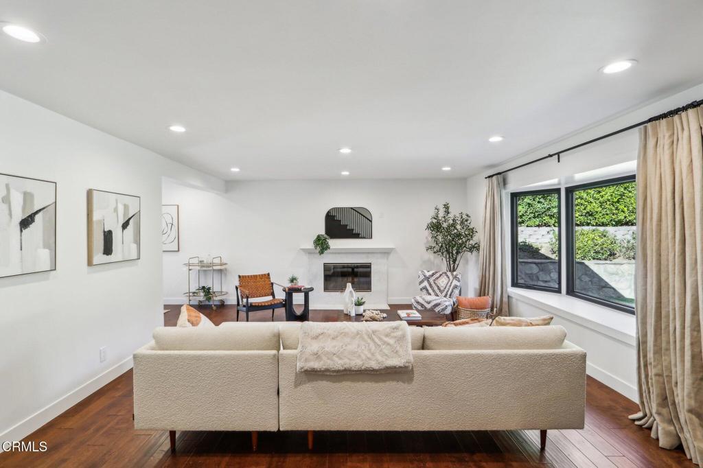4123 Patrick Henry Place