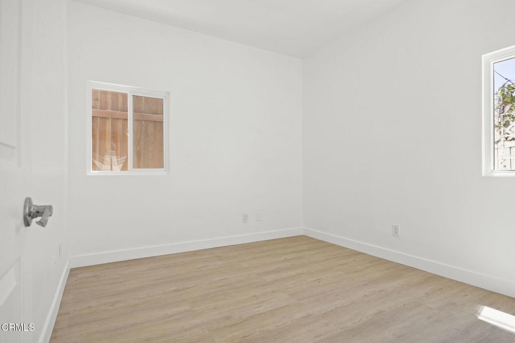 152 Los Angeles Avenue