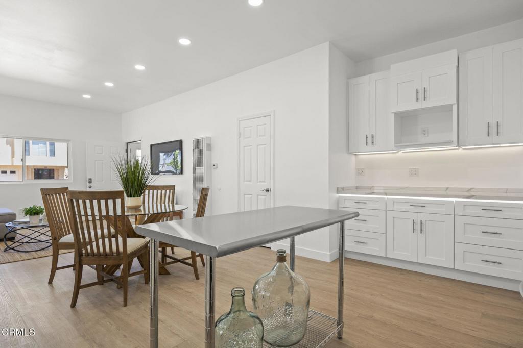 152 Los Angeles Avenue