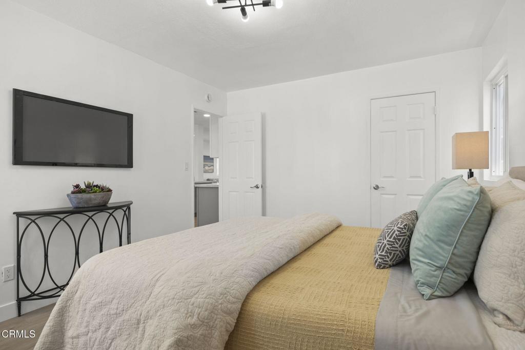 152 Los Angeles Avenue