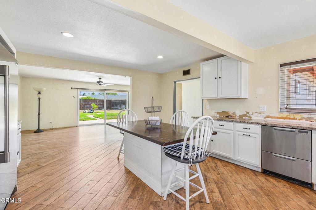 3289 Lesser Drive