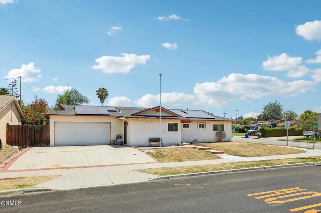 3289 Lesser Drive