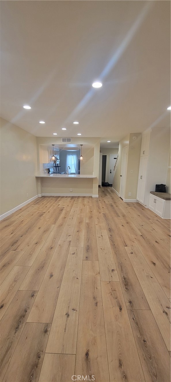 9906 Owensmouth Avenue 32