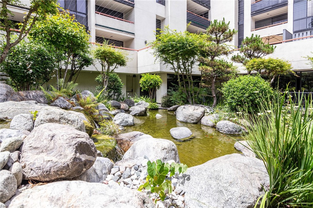 222 S Central Avenue 316