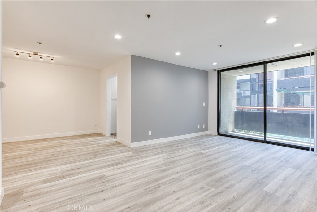 222 S Central Avenue 316