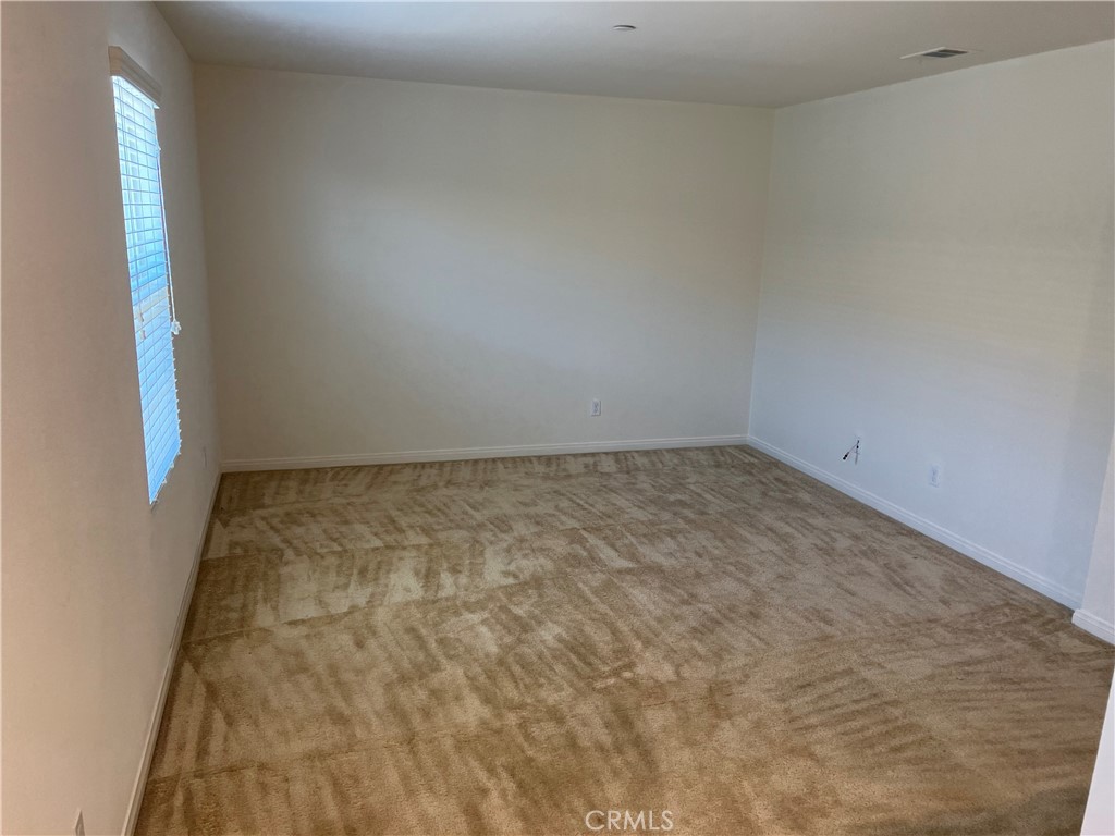 2061 E Sentinel Privado