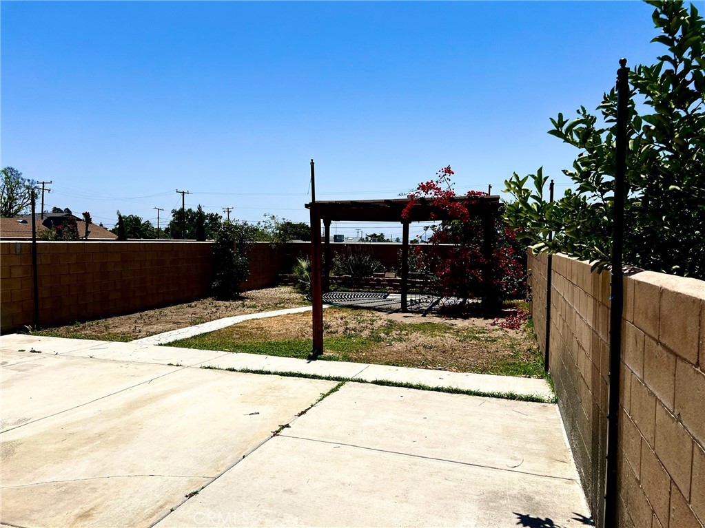 17871 Arrow Boulevard 2