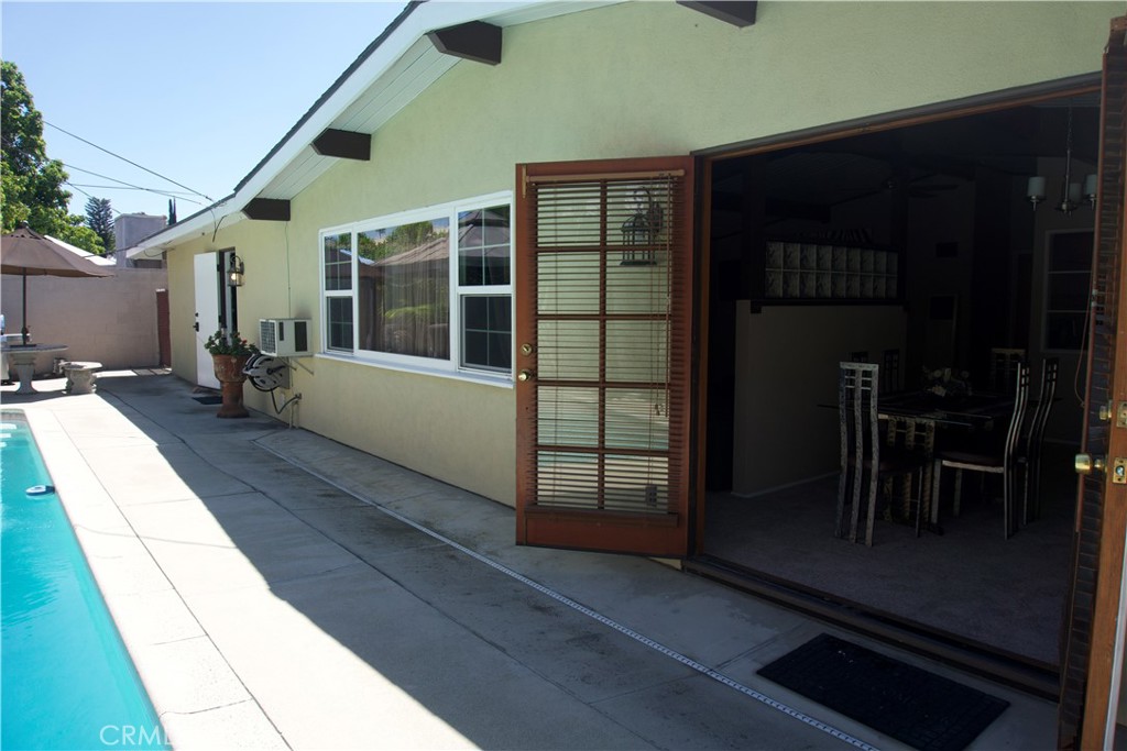 821 E Haltern Street