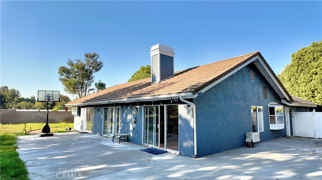 21602 Golden Poppy Court