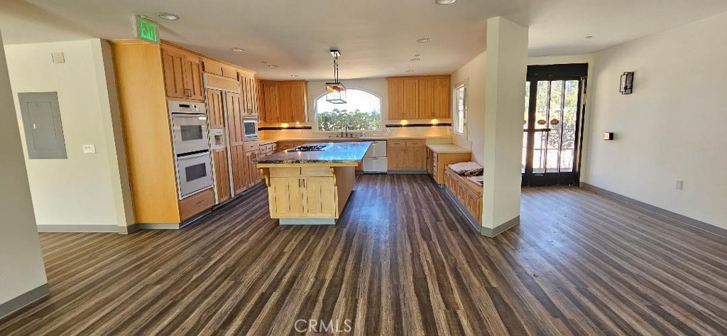 1430 Solomon Road