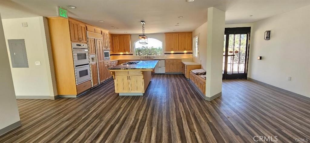 1430 Solomon Road