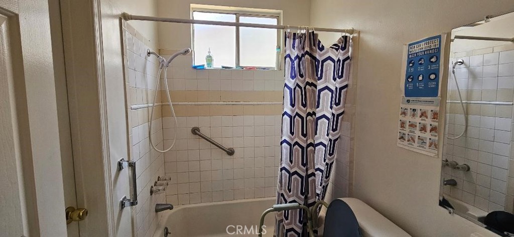 17441 Hiawatha Street