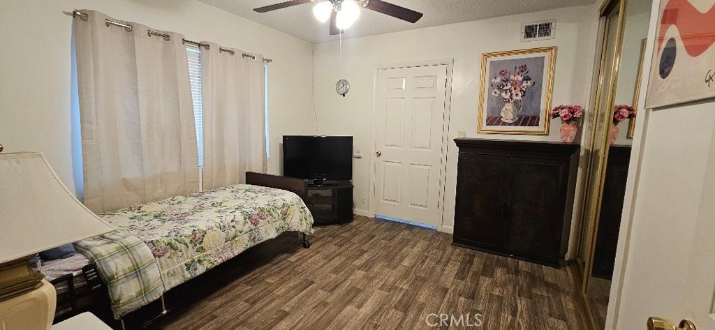 17441 Hiawatha Street