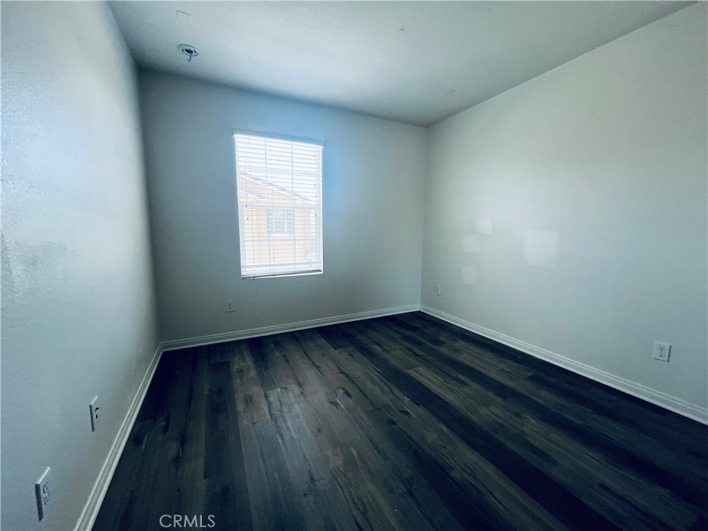 2061 E Sentinel Privado