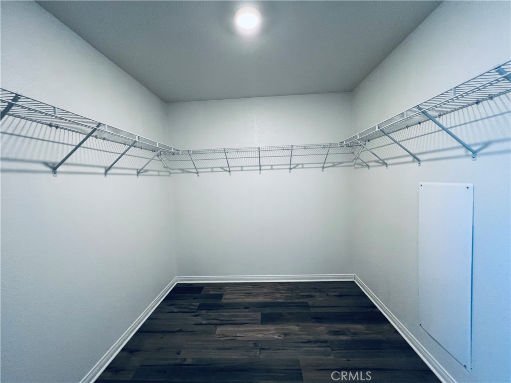 2061 E Sentinel Privado