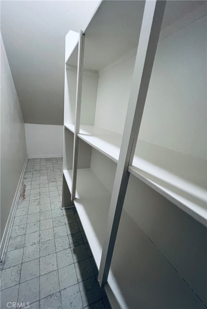 2061 E Sentinel Privado