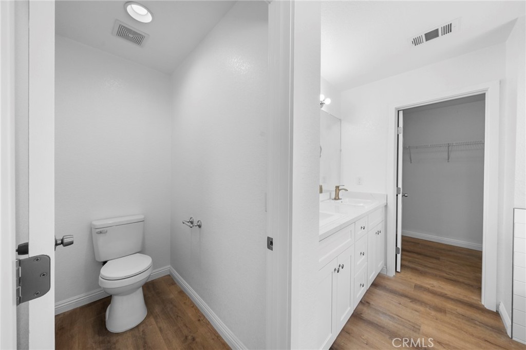 6285 Long Cove Drive