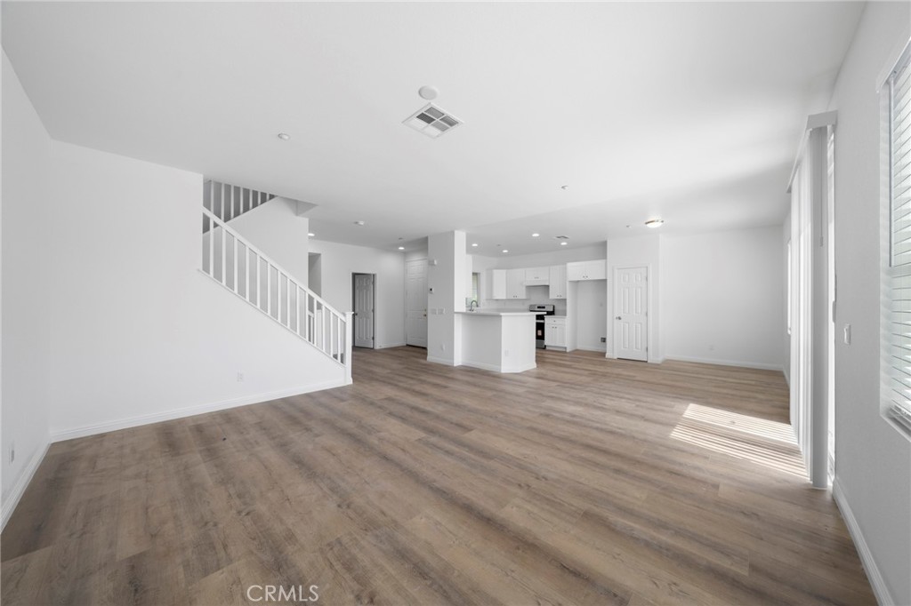 6285 Long Cove Drive