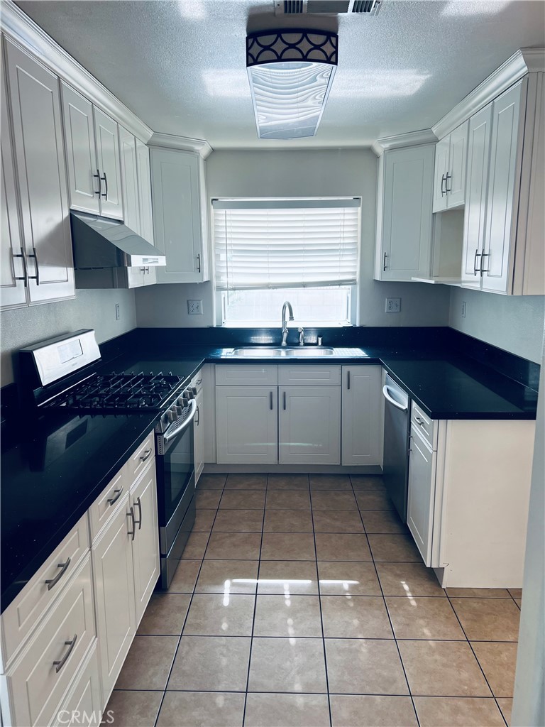 5805 Encinita Avenue