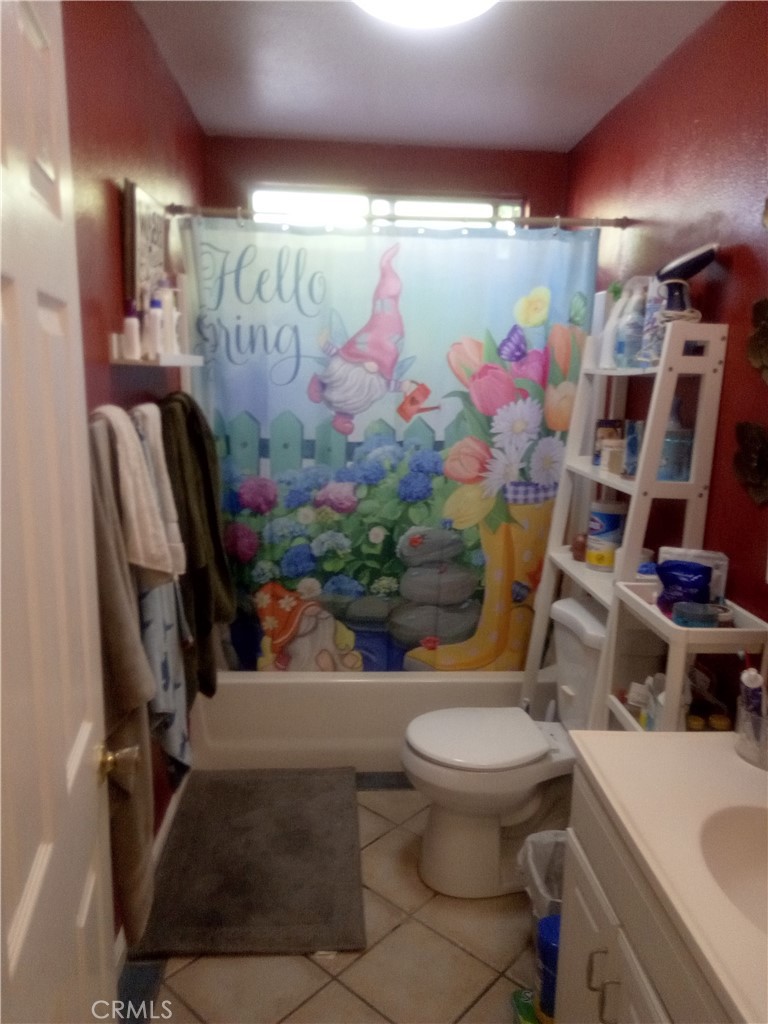 1410 W WASHINGTON Avenue