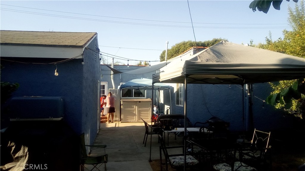 1410 W WASHINGTON Avenue