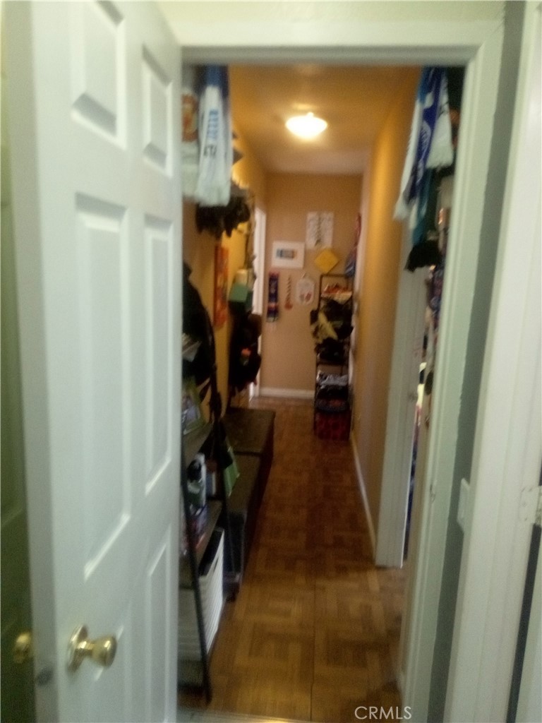 1410 W WASHINGTON Avenue