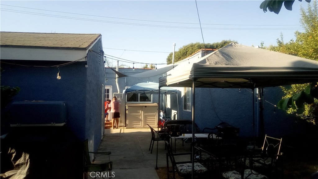 1410 W WASHINGTON Avenue