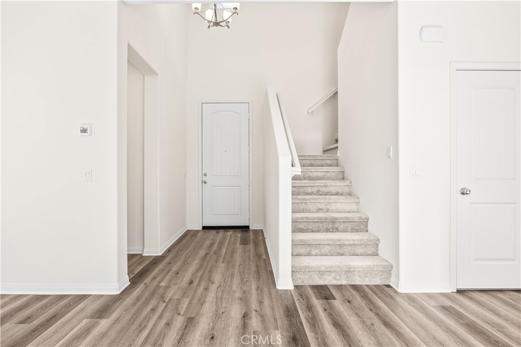 12511 Ava Loma Street