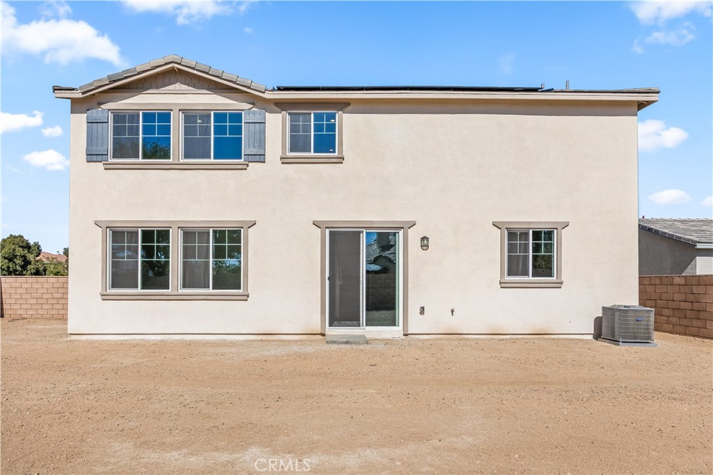 12511 Ava Loma Street