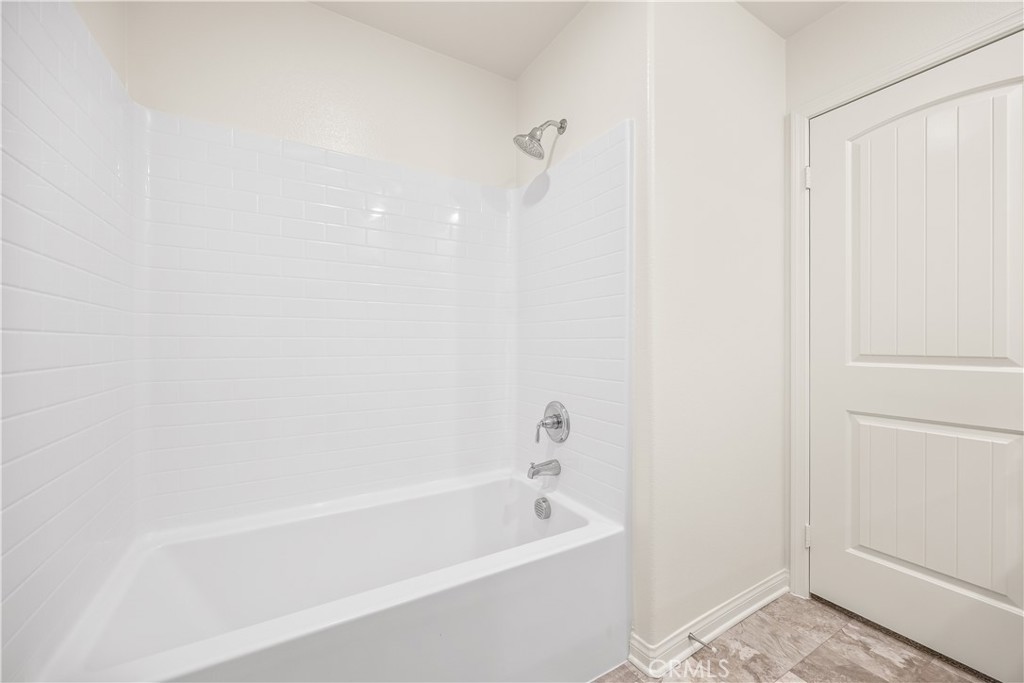 12511 Ava Loma Street