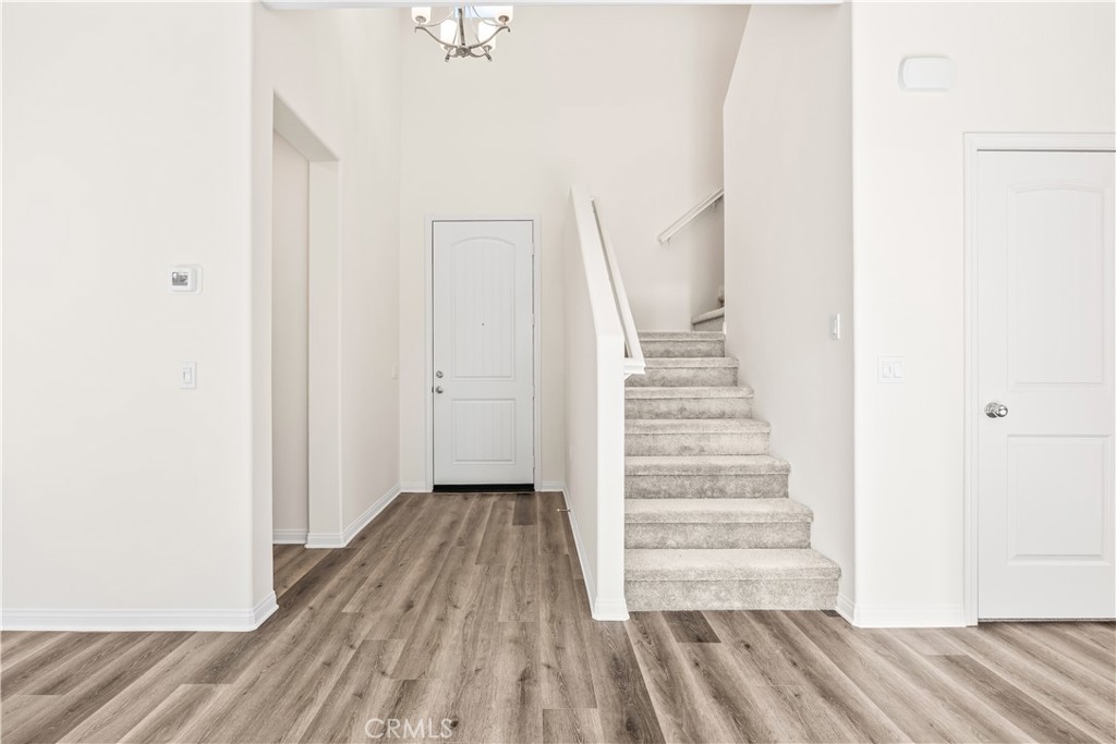 12511 Ava Loma Street