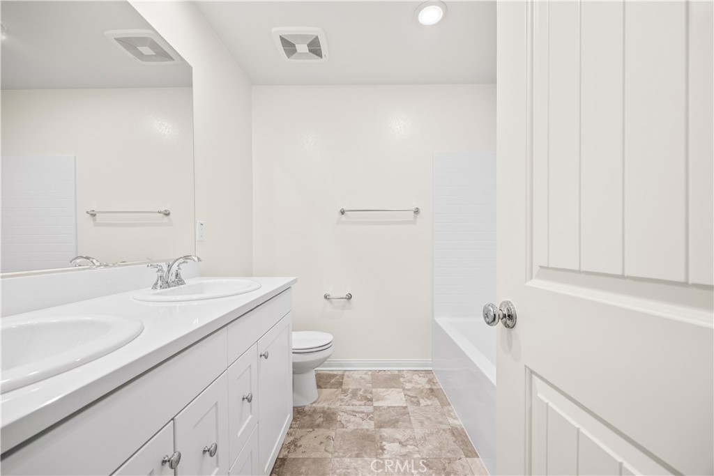 12511 Ava Loma Street