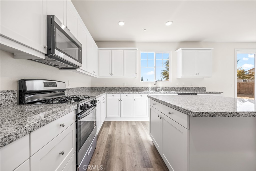 12511 Ava Loma Street