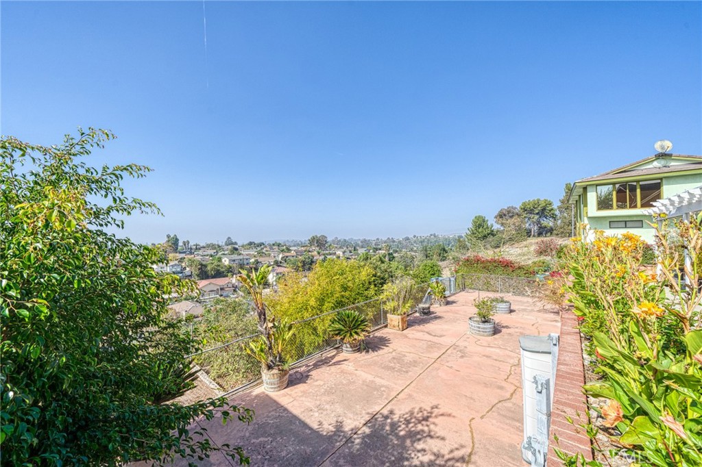 513 Camino De Gloria