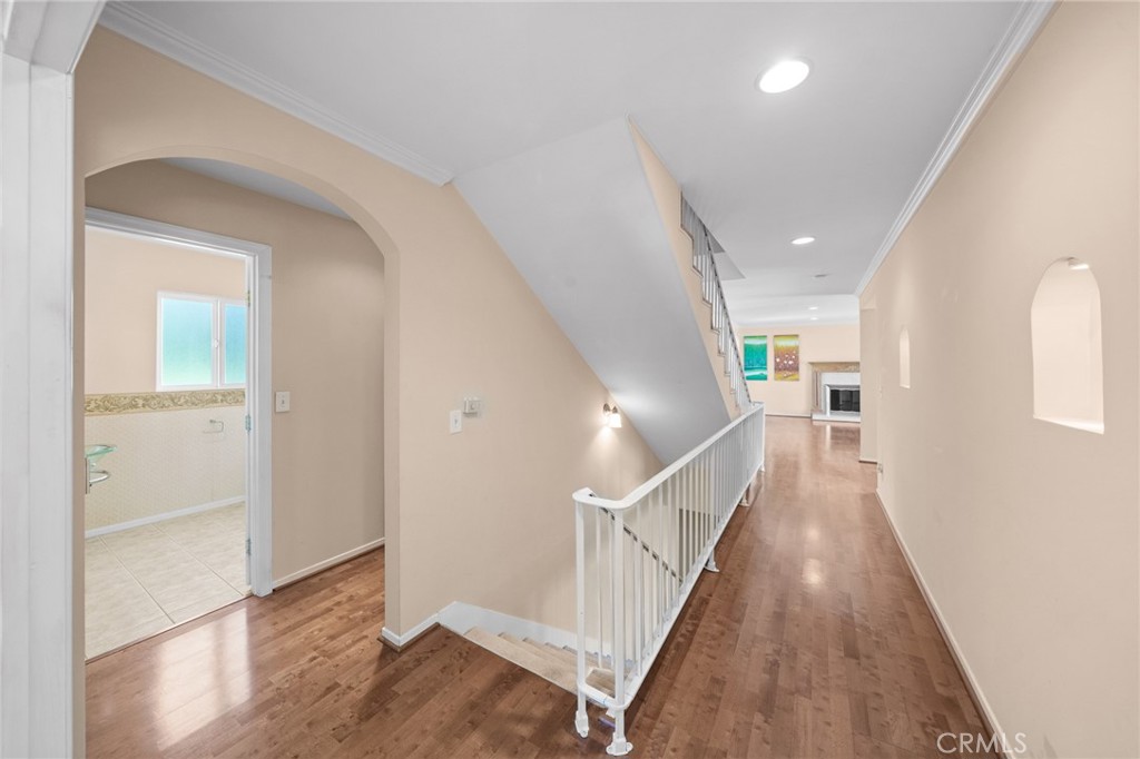 513 Camino De Gloria