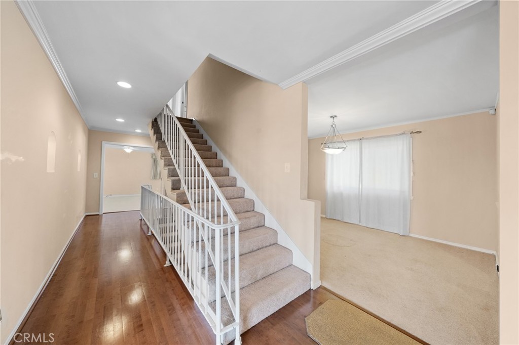 513 Camino De Gloria