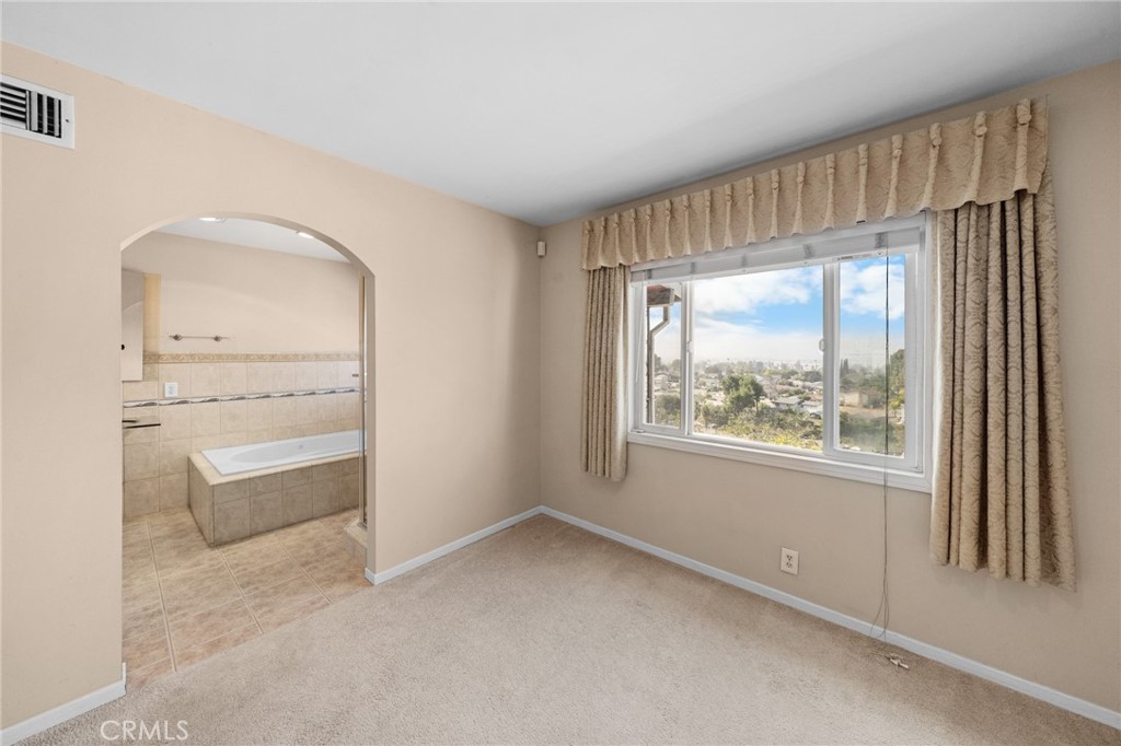 513 Camino De Gloria