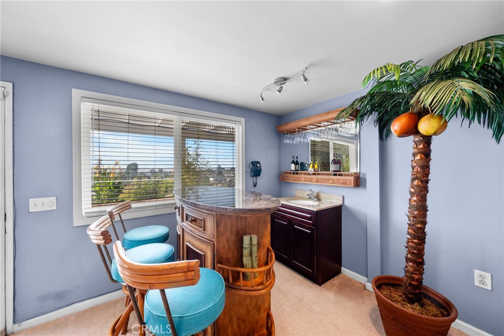 513 Camino De Gloria