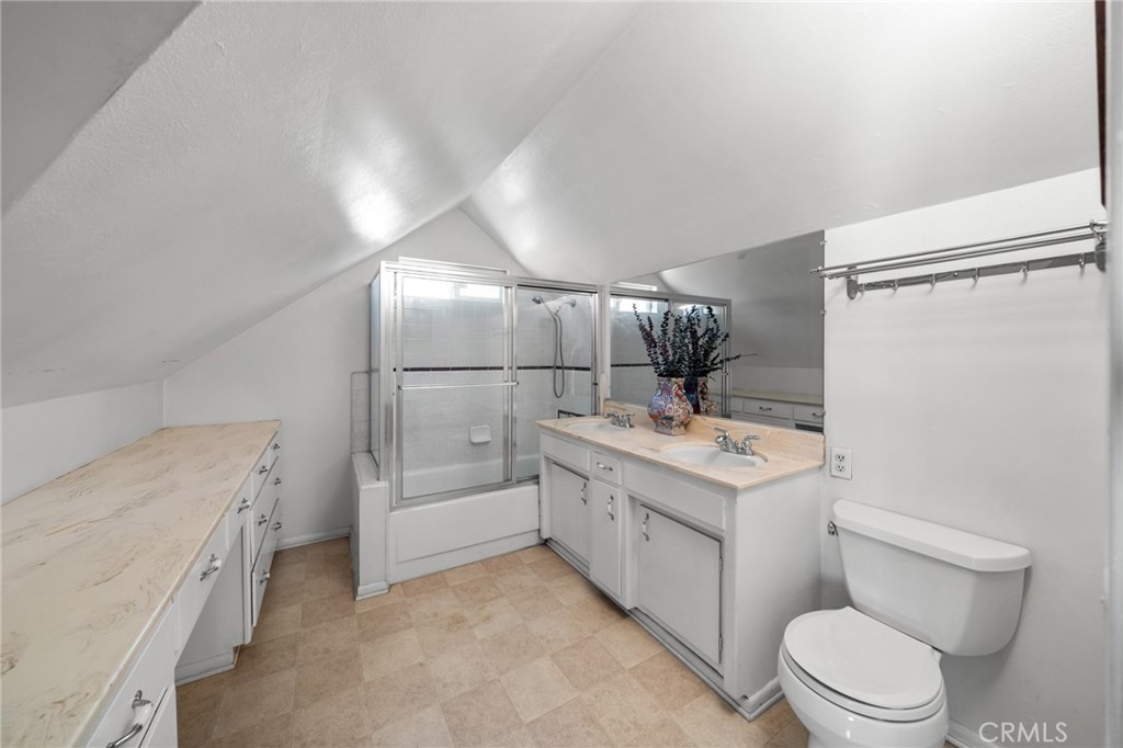 513 Camino De Gloria