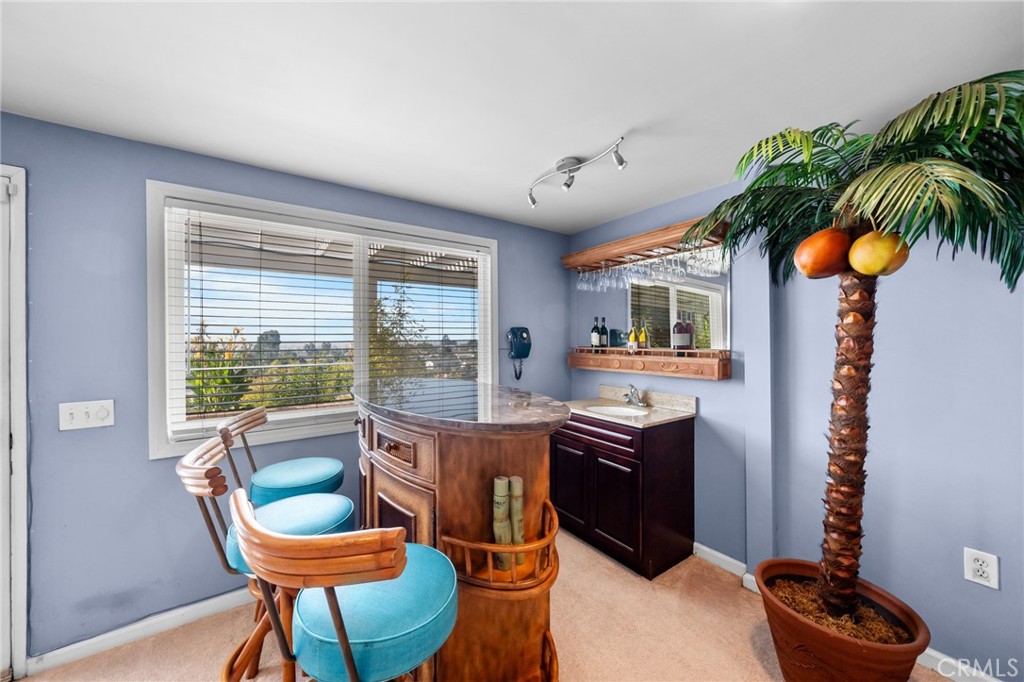 513 Camino De Gloria