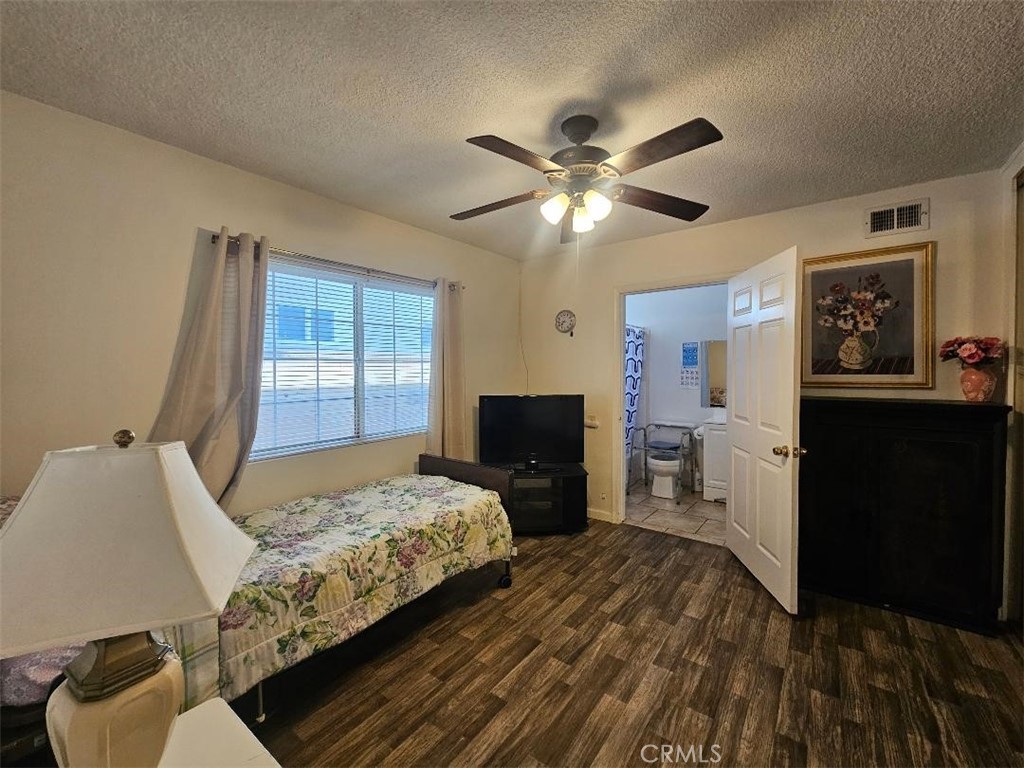 17441 Hiawatha Street