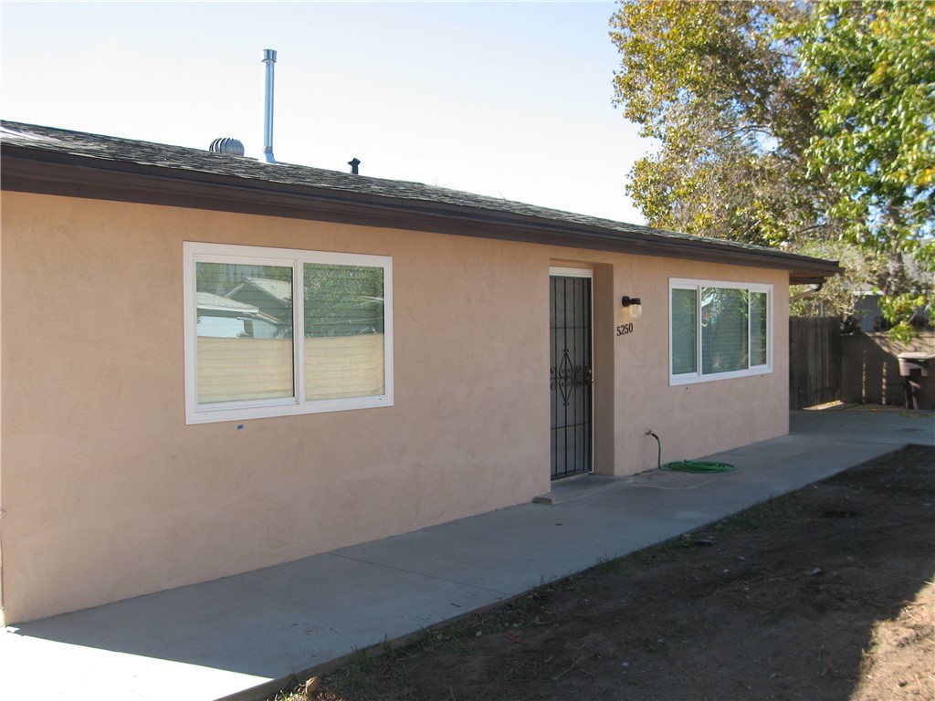5250 La Madera Avenue