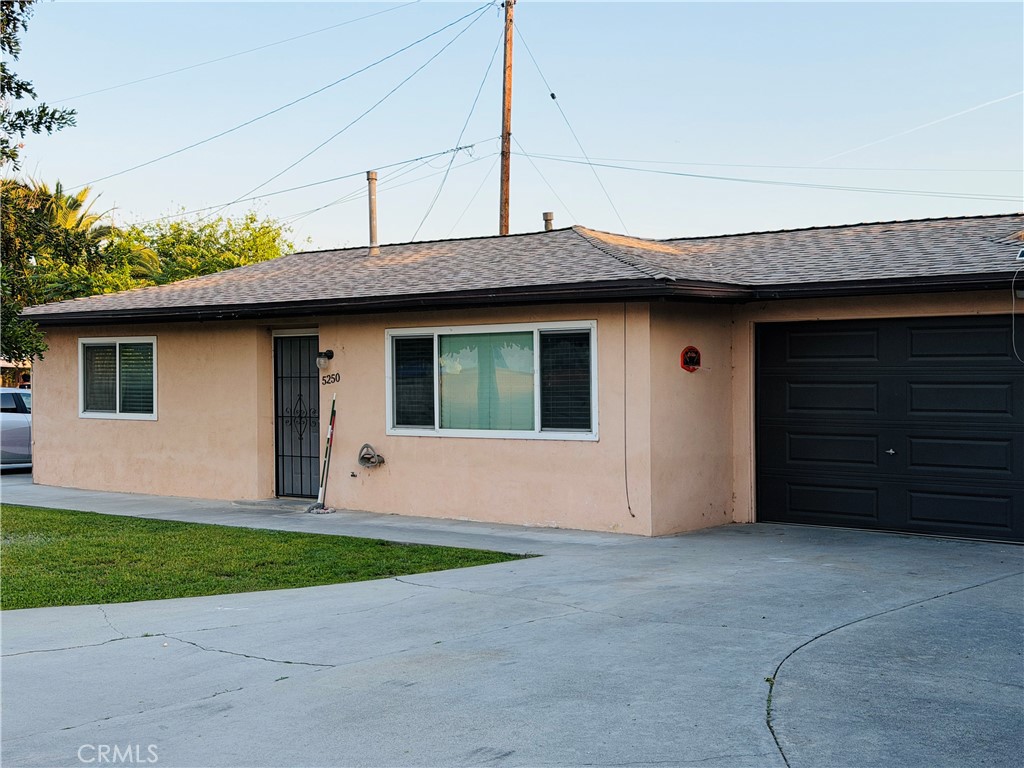 5250 La Madera Avenue