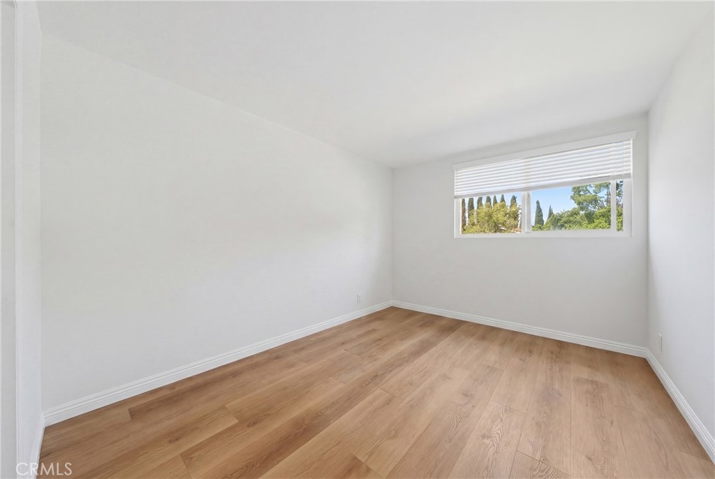 1752 Maple Hill