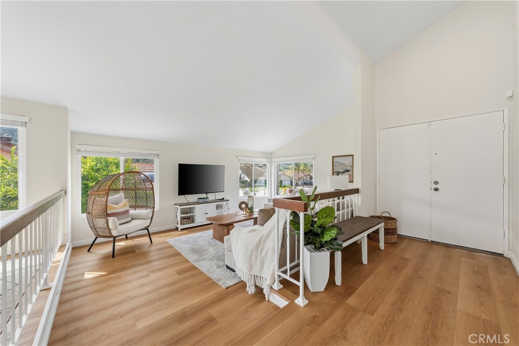 1752 Maple Hill